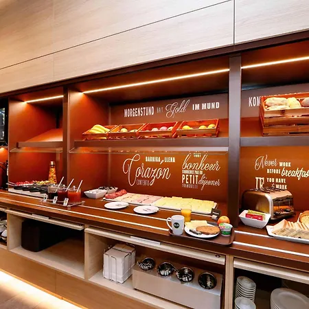 Szálloda Freiburg-west