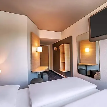 Freiburg-west 3*