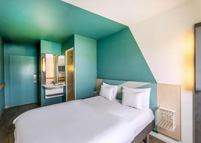 Szálloda Freiburg-west